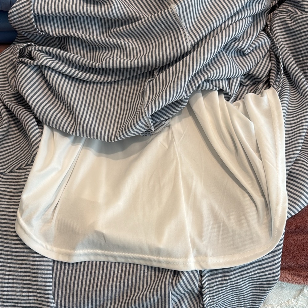 Women’s Small Blue & White Striped Midi Dress - Picture 6 of 7